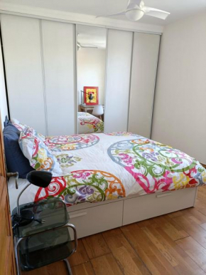Chambre dans maison individuelle vue sur le massif de l'étoile